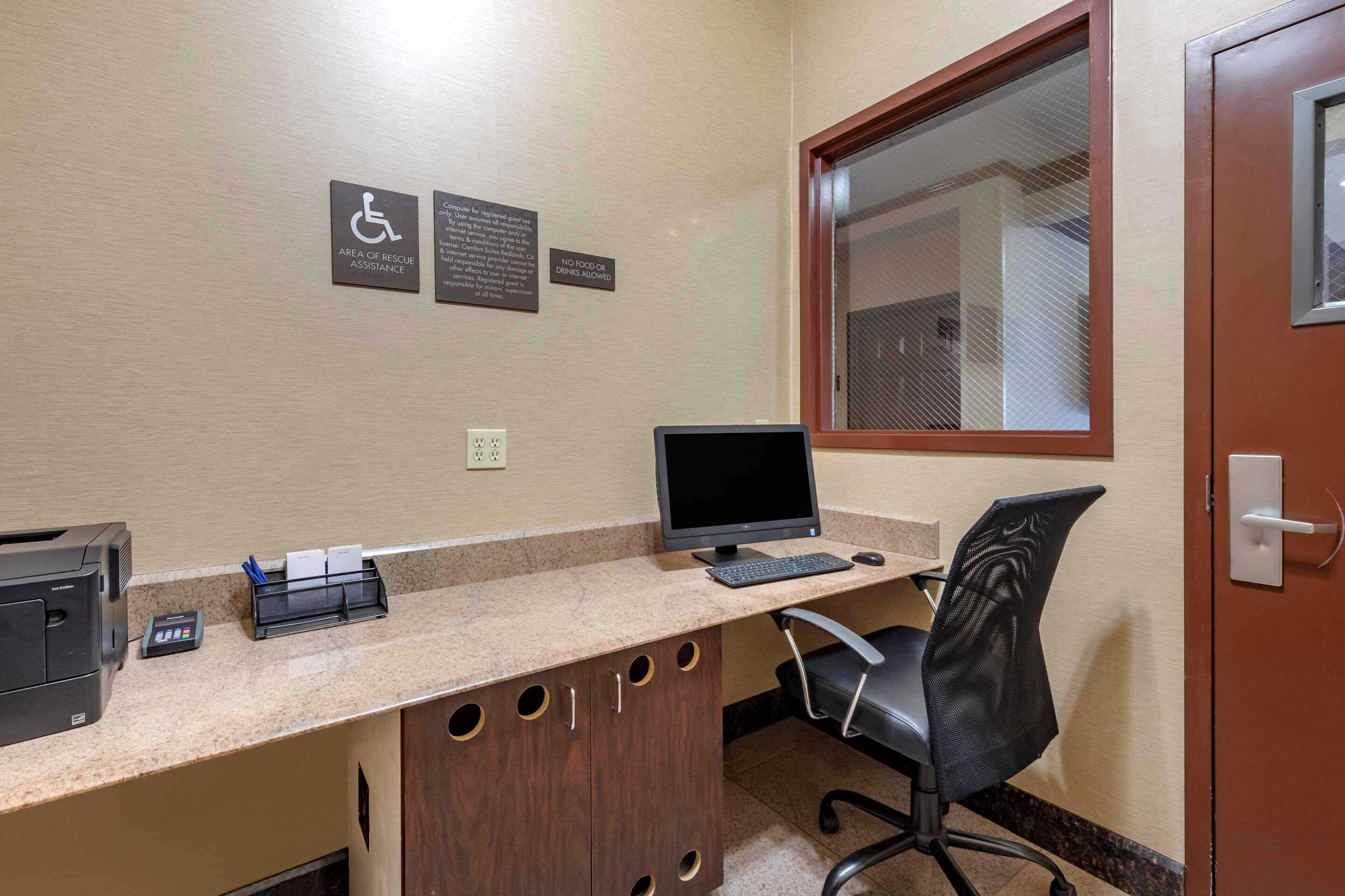 Citrus Suites Redlands Loma Linda Hotel Eksteriør bilde